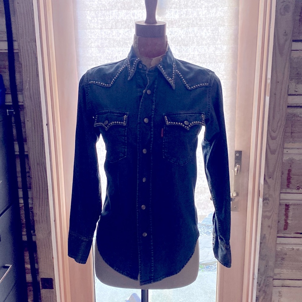 Big Star denim shirt.